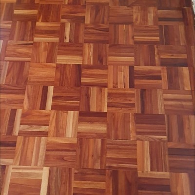 Parquet damas Eucalipto Rojo