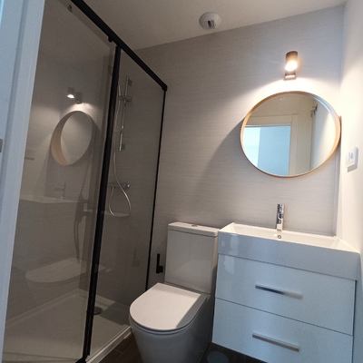 Instalacion de accesorios de baño