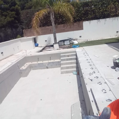 Alicatado se piscina