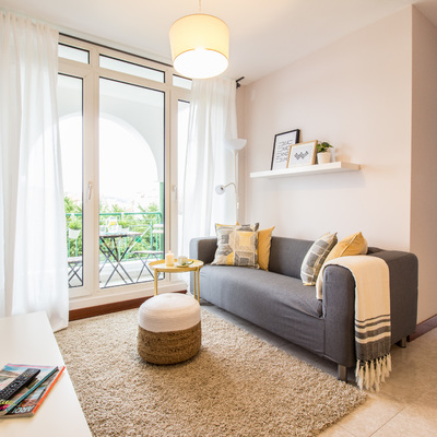 Salón después de estilismo y Home Staging