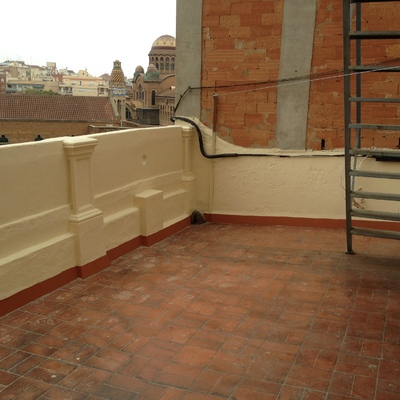 Reparación de muro perimetral de terraza y pintado