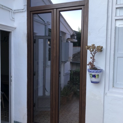 Ventana Nogal PVC