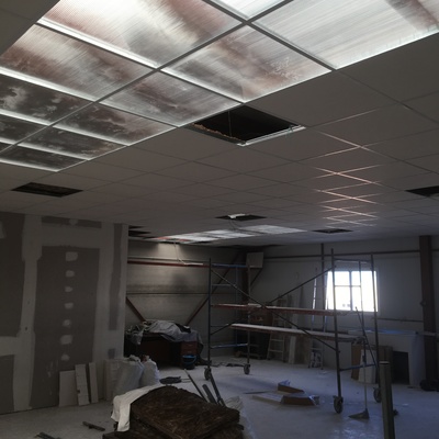 Techo desmontables con placas de policarbonato transparente