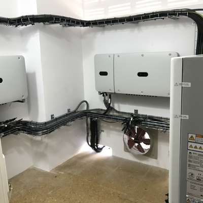 Proyecto de Instalación Solar Fotovoltaica de 216 kW para Autoconsumo en Cheste (Valencia)