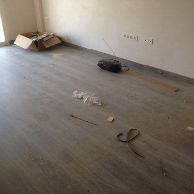 Limpieza de suelos ( tarima )