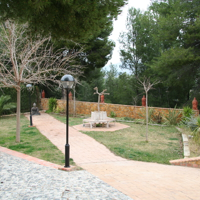 CAMINOS, MUROS Y LINDES