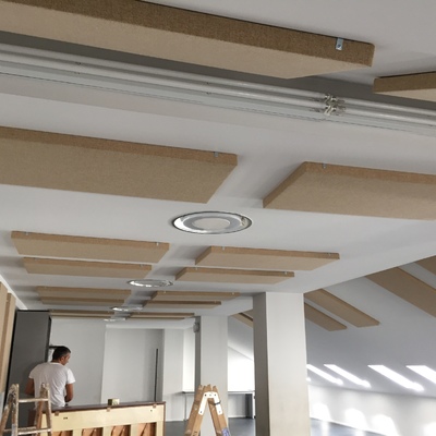 acondicionamiento acústico sala coro escuela música Pamplona