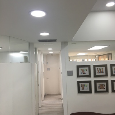 SUSTITUCION DE HALOGENOS POR LED EN CLINICA GURPEGUI