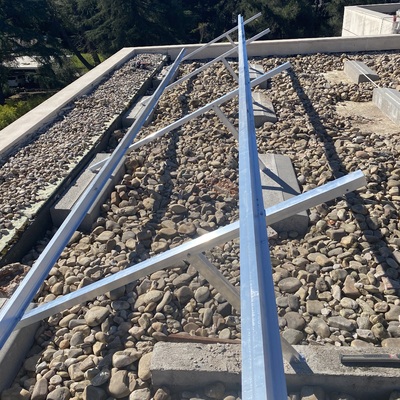 Instalación 15 kw cubierta plana inclinación 30°