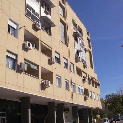 Reforma en edificio en Granada