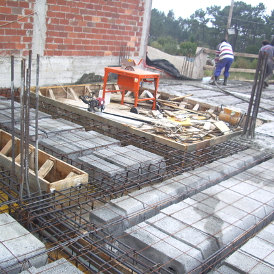 ESTRUCTURA