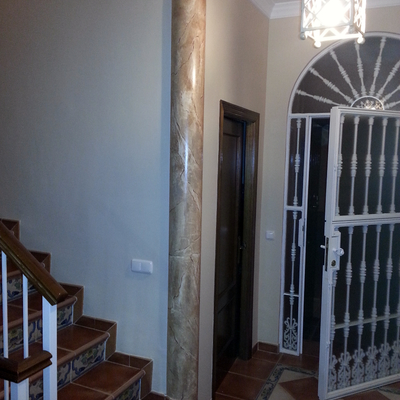 IMITACION MARMOL EN COLUMNA