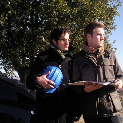 Ingenieros a pie de obra