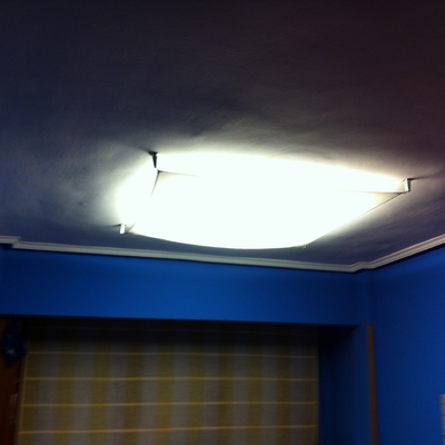 Instalacion de lampara moderna