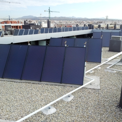 Instalación de paneles solares para ACS