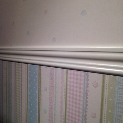 Instalación de Papel Vinilico y Moldura