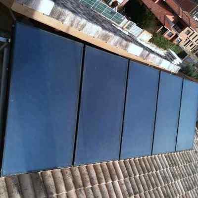 Instalacion de placas solares Rotex para agua caliente y calefaccion.