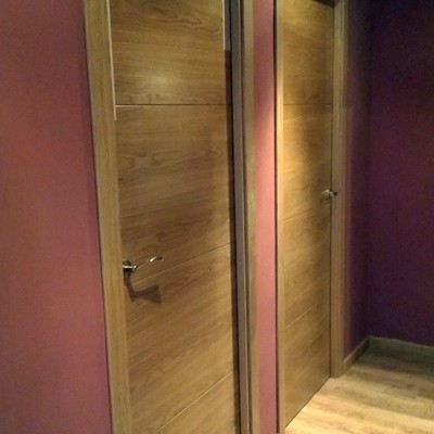 instalación de puertas