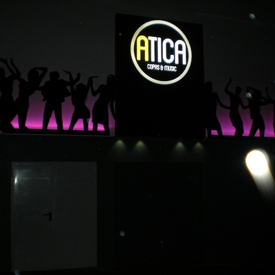 Instalación eléctrica de Disco Pub en  Los Santos de Maimona 4