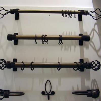 INSTALADOR Y MEDIDOR PARA EL CORTINAJE.