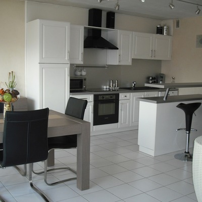 Cocina abierta al comedor 