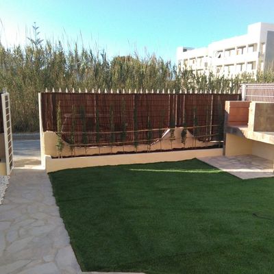 Construcción de barbacoa rústica