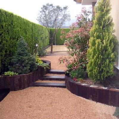 Jardinera de traviesas de tren