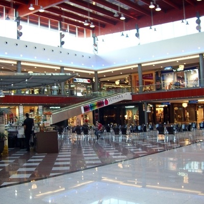 Limpieza 12 horas centro comercial