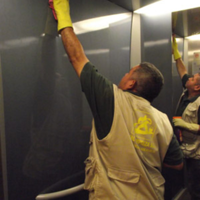 Limpieza de Comunidades