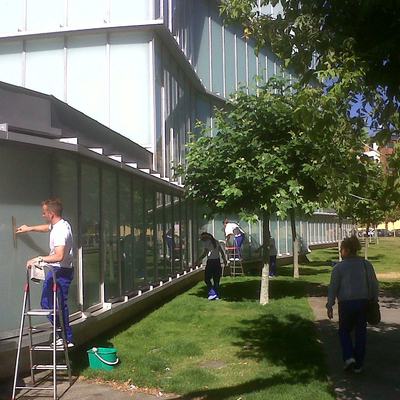 Limpieza de cristales Musac