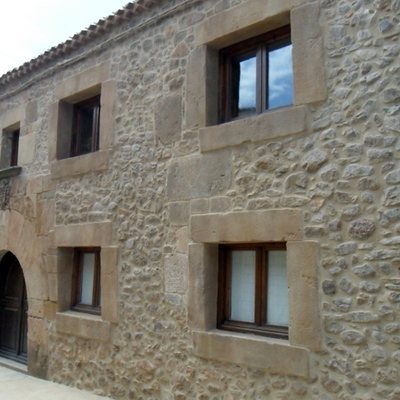 LINPIEZA DE FACHADAS DE PIEDRA