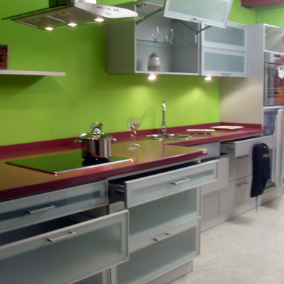 LIQUIDACIÓN 46 % DTO= MOBILIARIO + ELECTROS