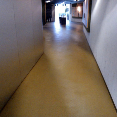 Local comercial microcemento