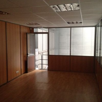 OFICINAS Y DESPACHOS