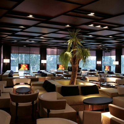 Locales comerciales, bares, restaurantes, etc