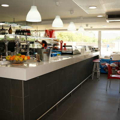 LOCALS COMERCIALS COMPLEX ESPORTIU TORRE ROJA 