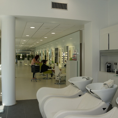 LOCALS COMERCIALS COMPLEX ESPORTIU TORRE ROJA 