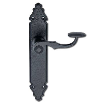 Manilla con placa de forja