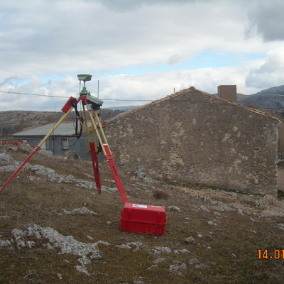 Medición de fincas a particulares
