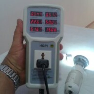 MEDIDOR BOMBILLAS LED