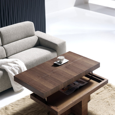 Mesa centro elevable acabado nogal.