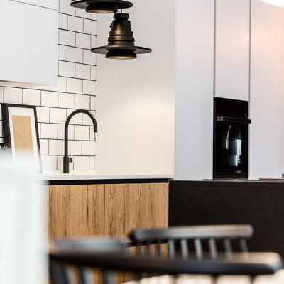 COCINAS AMARILLOCROMO EN PLENO CENTRO DE MADRID CENTRO