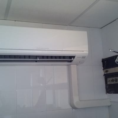 Instalación de unidad interior Mitsubishi Electric HJ en Albacete