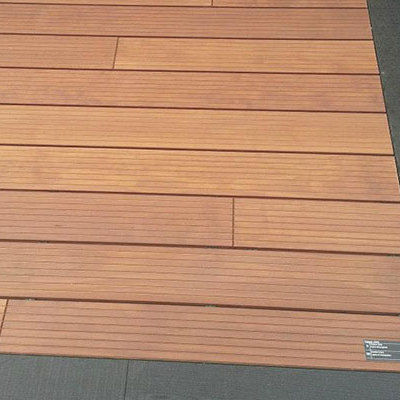 MODELO PARQUET PARA EXTERIORES Y RESTAURANTES