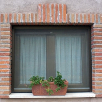 Mosquitera enrotllable