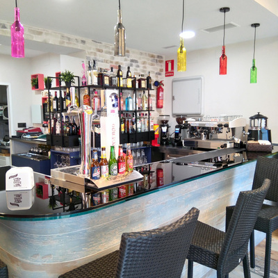 Cafetería/Bar de Copas