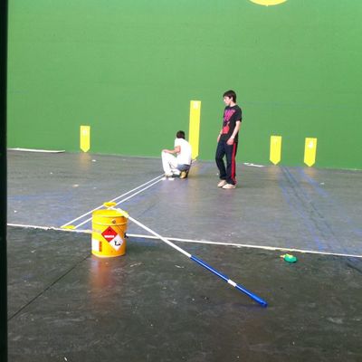 Pintura en fronton y señalizacion