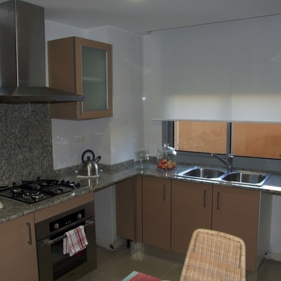 Muebles de cocina, fregadera y electrodomesticos