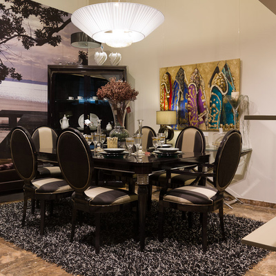 Muebles en  exposición L'estilo interiorismo