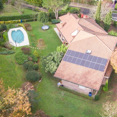 INSTALACIÓN DE PANELES SOLARES EN MUNGIA
